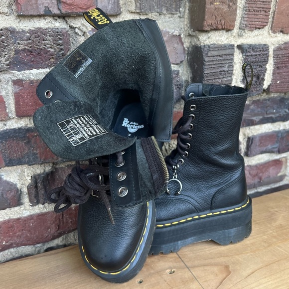 SOLD 🔥 Dolls Kill x Dr. Martens Jadon Hi Max Boots/Platform Boots - Picture 9 of 16